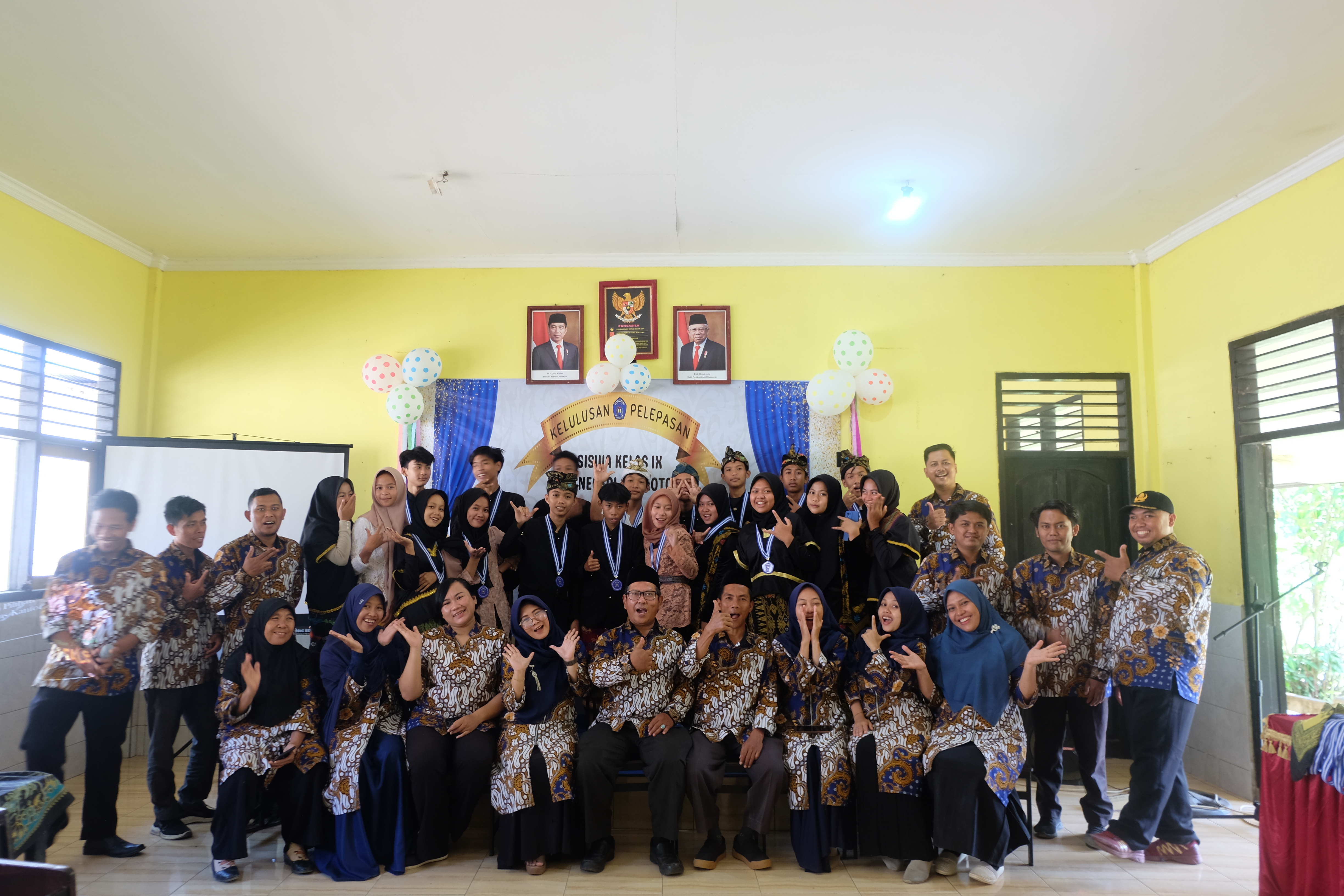 PELEPASAN KELAS IX TP 2022/20223
