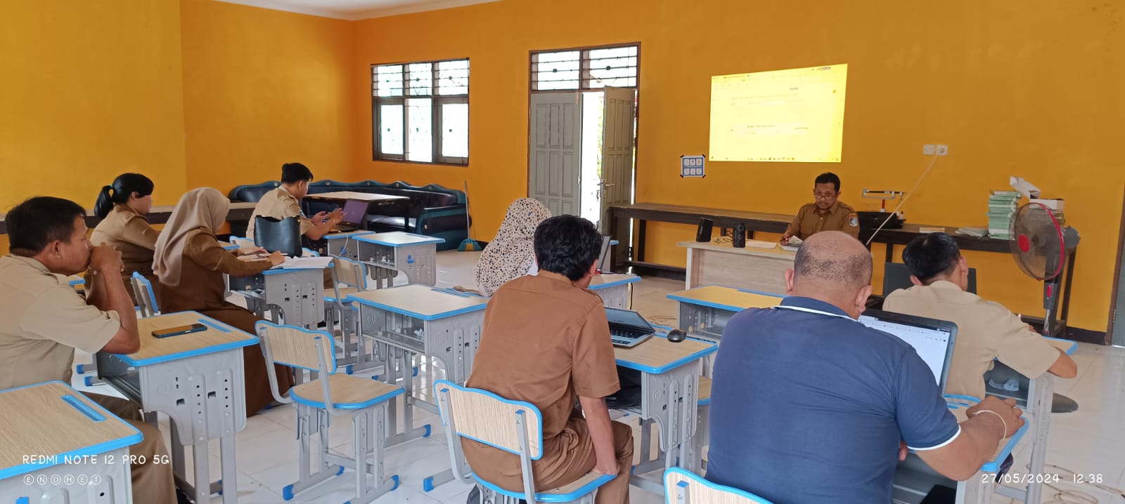 RAPAT PEMBENTUKAN PANITIA SUMATIF AKHIR SATUAN PENDIDIKAN