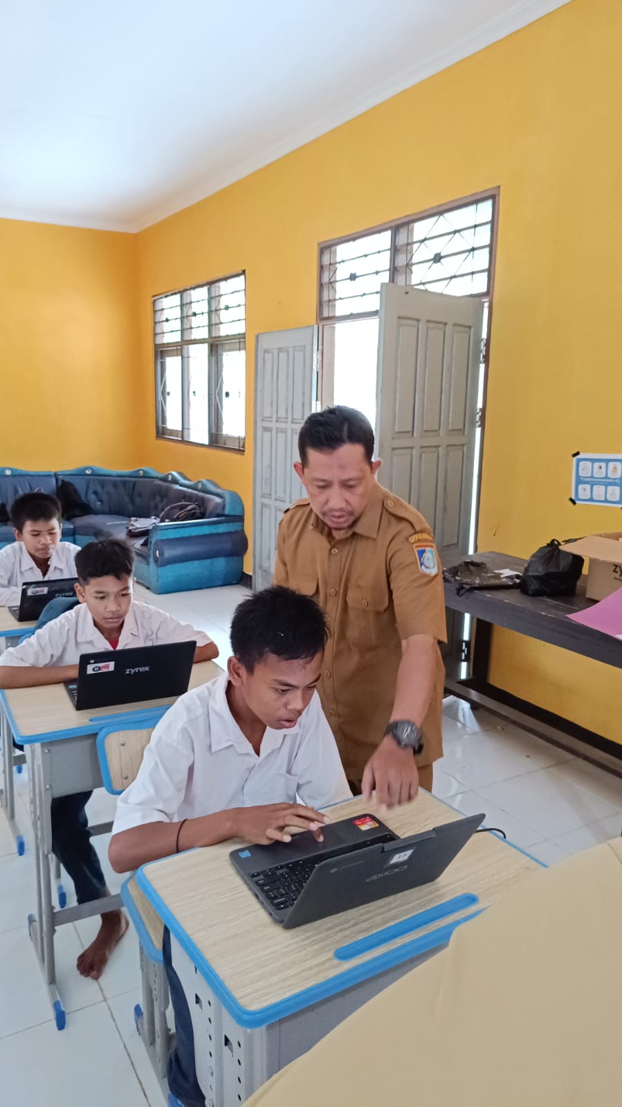 SUMATIF AKHIR SEMESTER GENAP 2023/2024