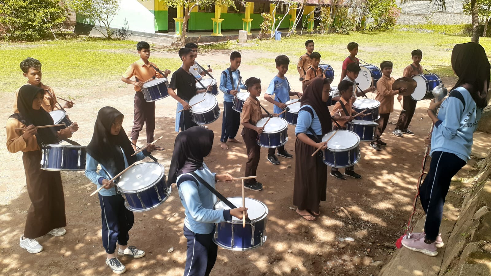 DRUMBAND