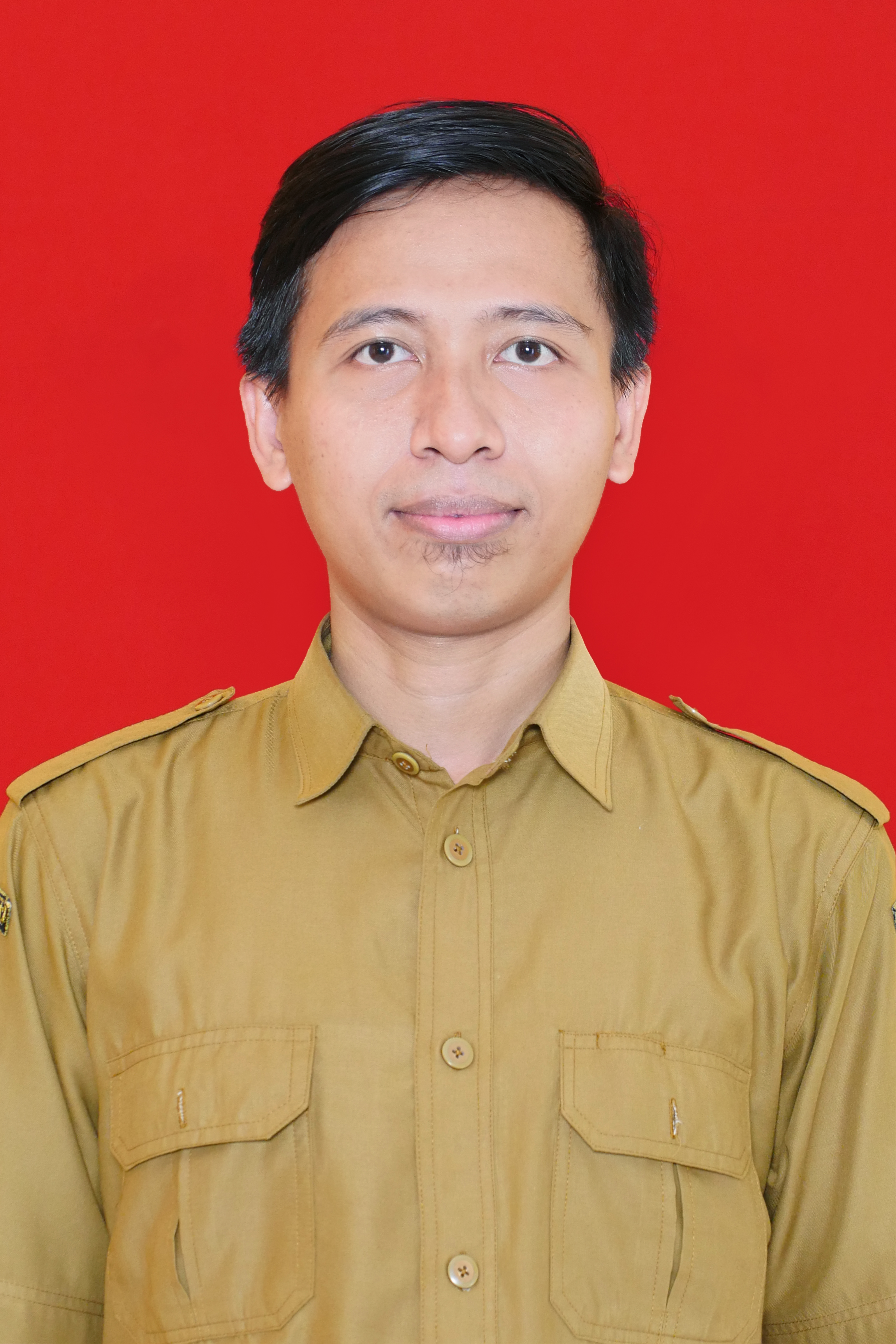 Muhamad Efandi Suryatama, S.Pd, Gr.